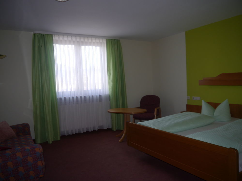 Hotel Linde Pfalz Silz  Dış mekan fotoğraf