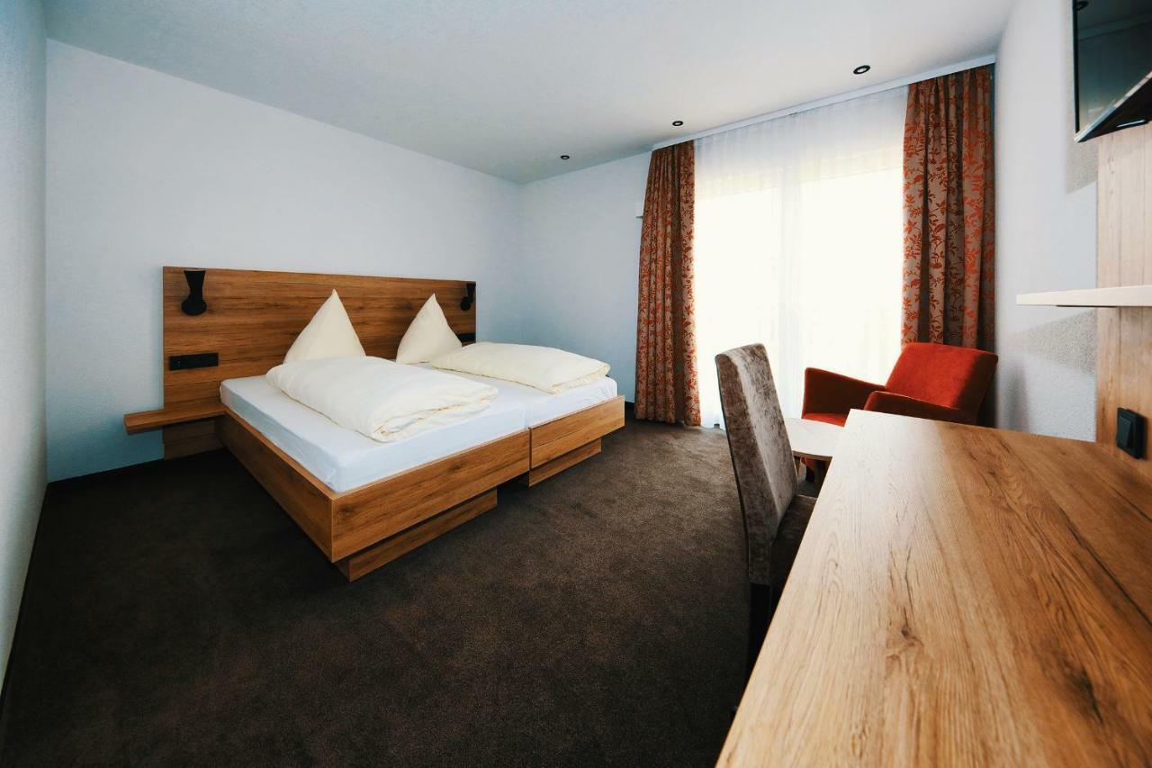 Hotel Linde Pfalz Silz  Dış mekan fotoğraf